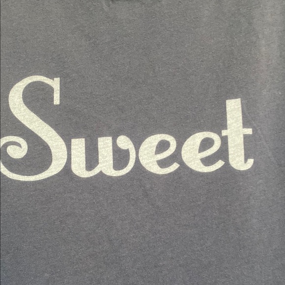 Gray Pineapple Graphic Tee - Picture 7 of 8